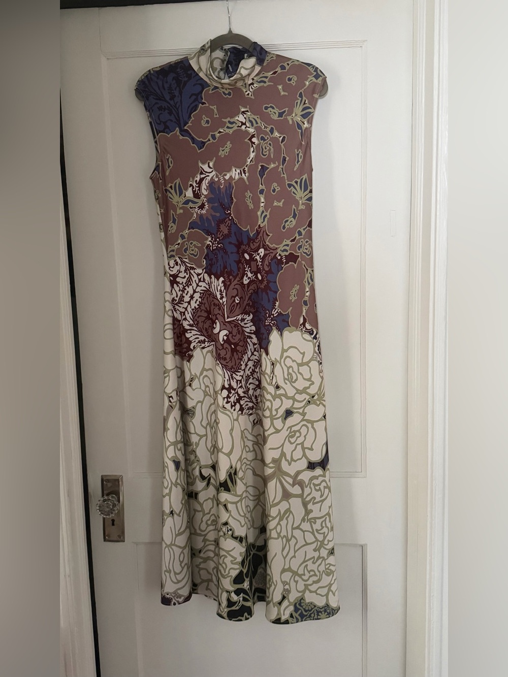 Floral Pattern dress in Mauve, Blue and Cream
